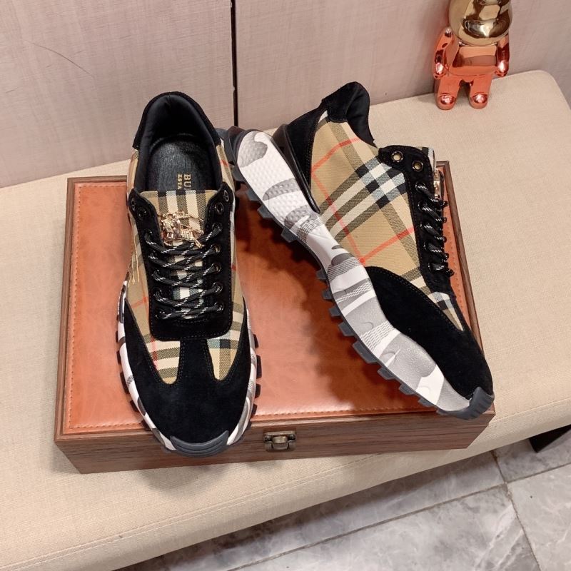 Burberry Low Shoes